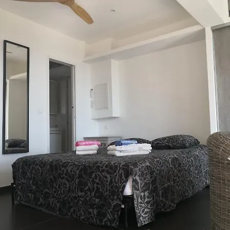 Moderne Magnifique Vue Sur Dans Cadre Calme Et Verdoyant Lägenhet